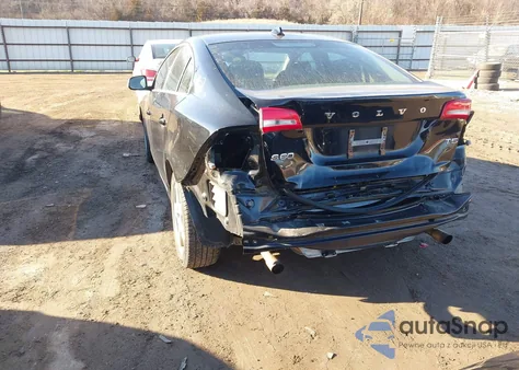 2012 Volvo S60 T5 z USA, uszkodzony, nr VIN YV1622FS0C2028201